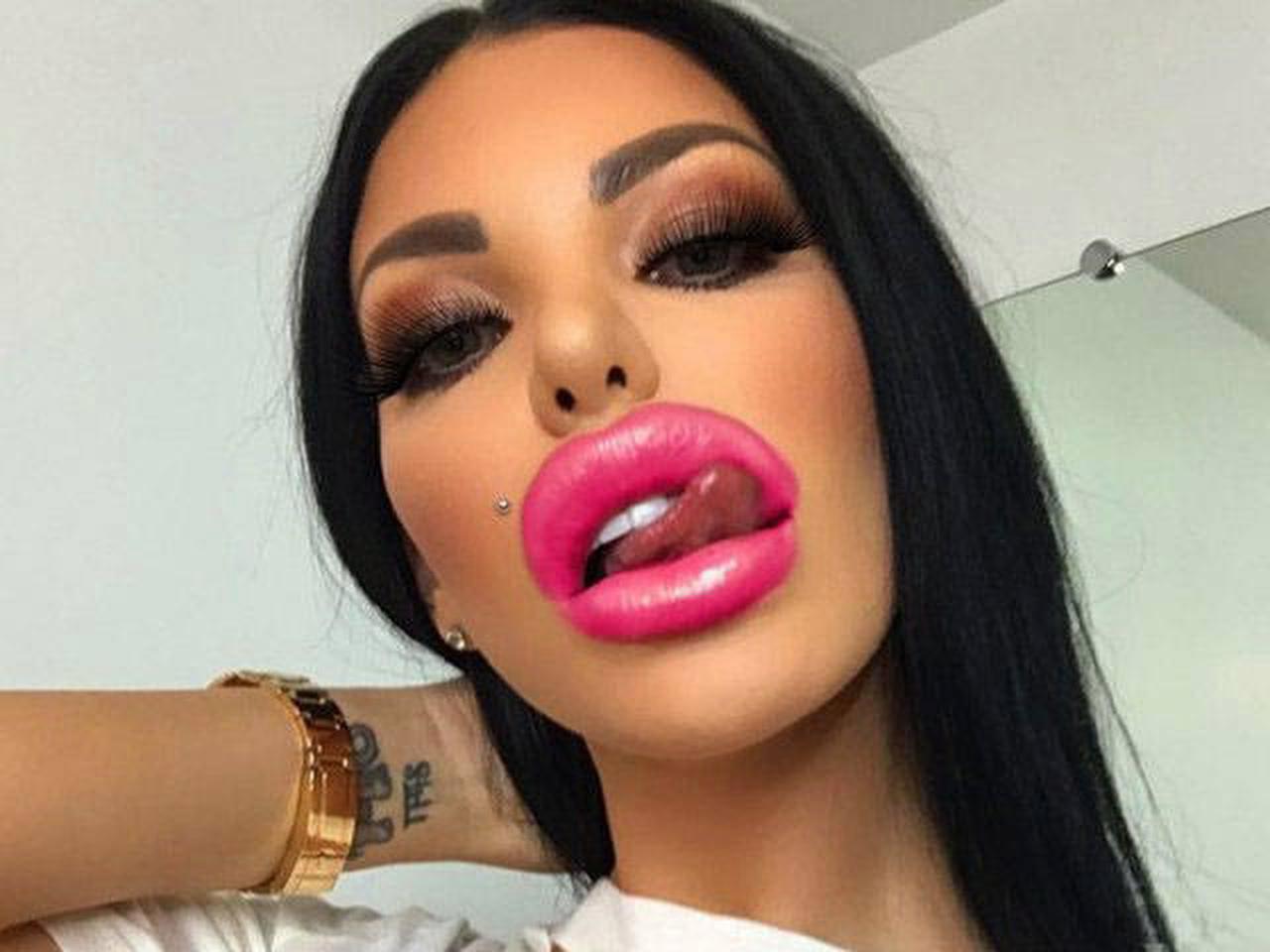 big fake lips blowjob cumshot Porn Pics and XXX Videos