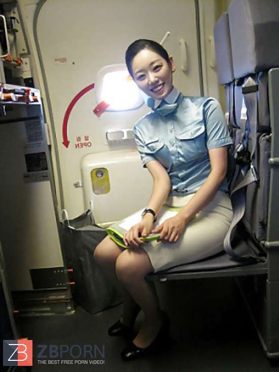The P. recommendet air asian stewardess