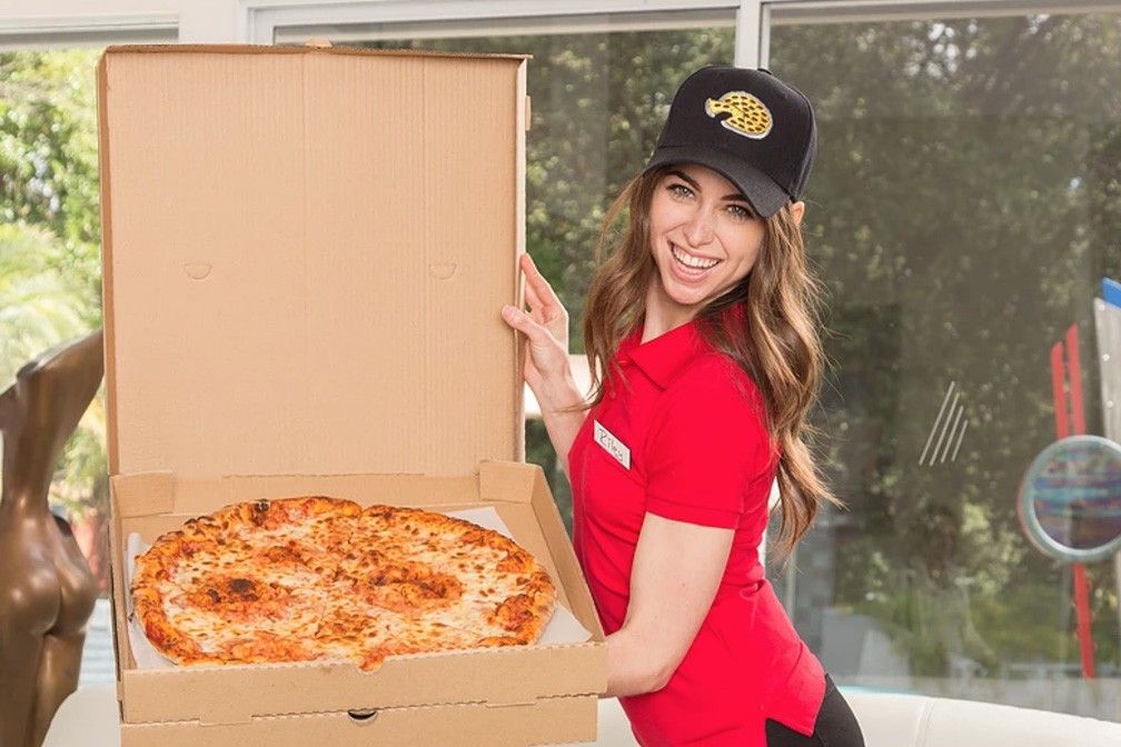 Herald reccomend pizza service
