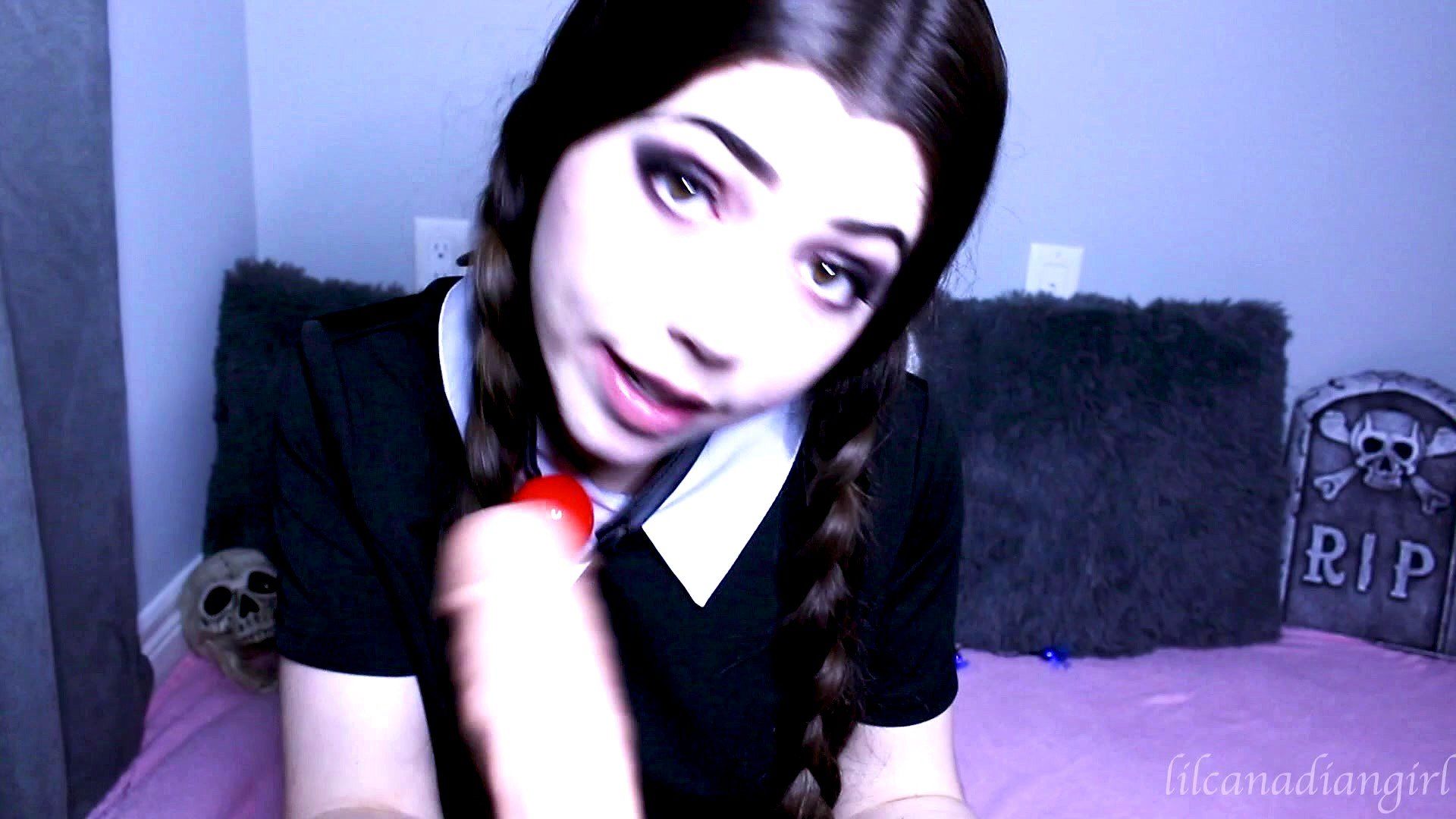 Star reccomend wednesday addams joi