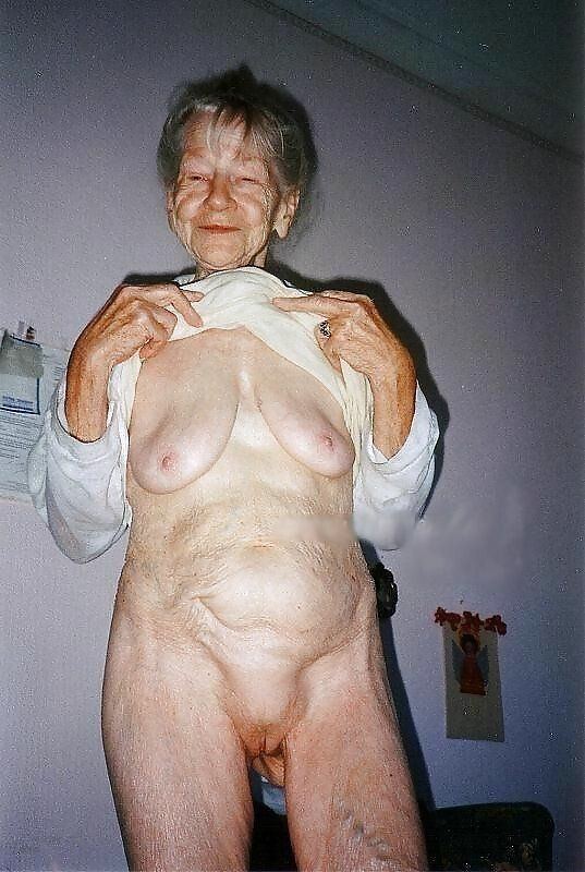 Captain R. reccomend Naked saggy old woman