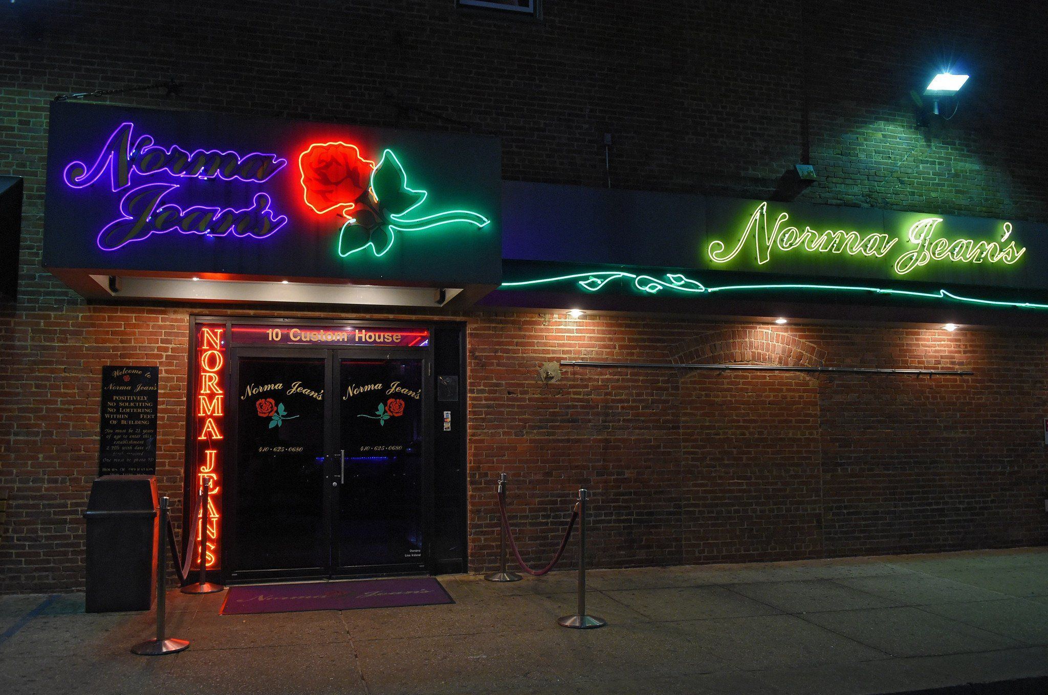 Pearls reccomend Baltimore strip club vip room