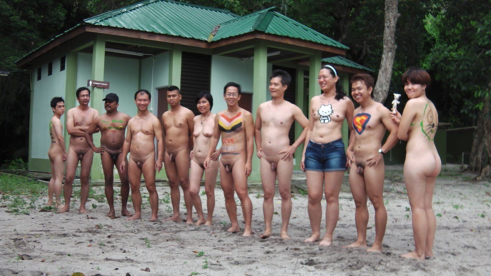 ZB reccomend Malay girl nude on beach