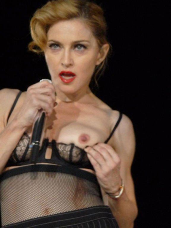 Madonna naked booty pics