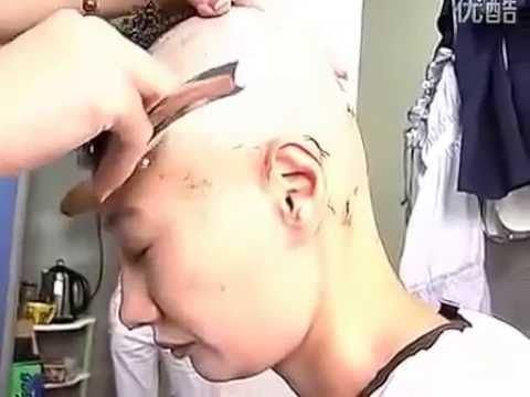 Paloma reccomend Girls have head shaved by barber