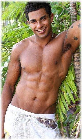 Sri lankan guy naked.