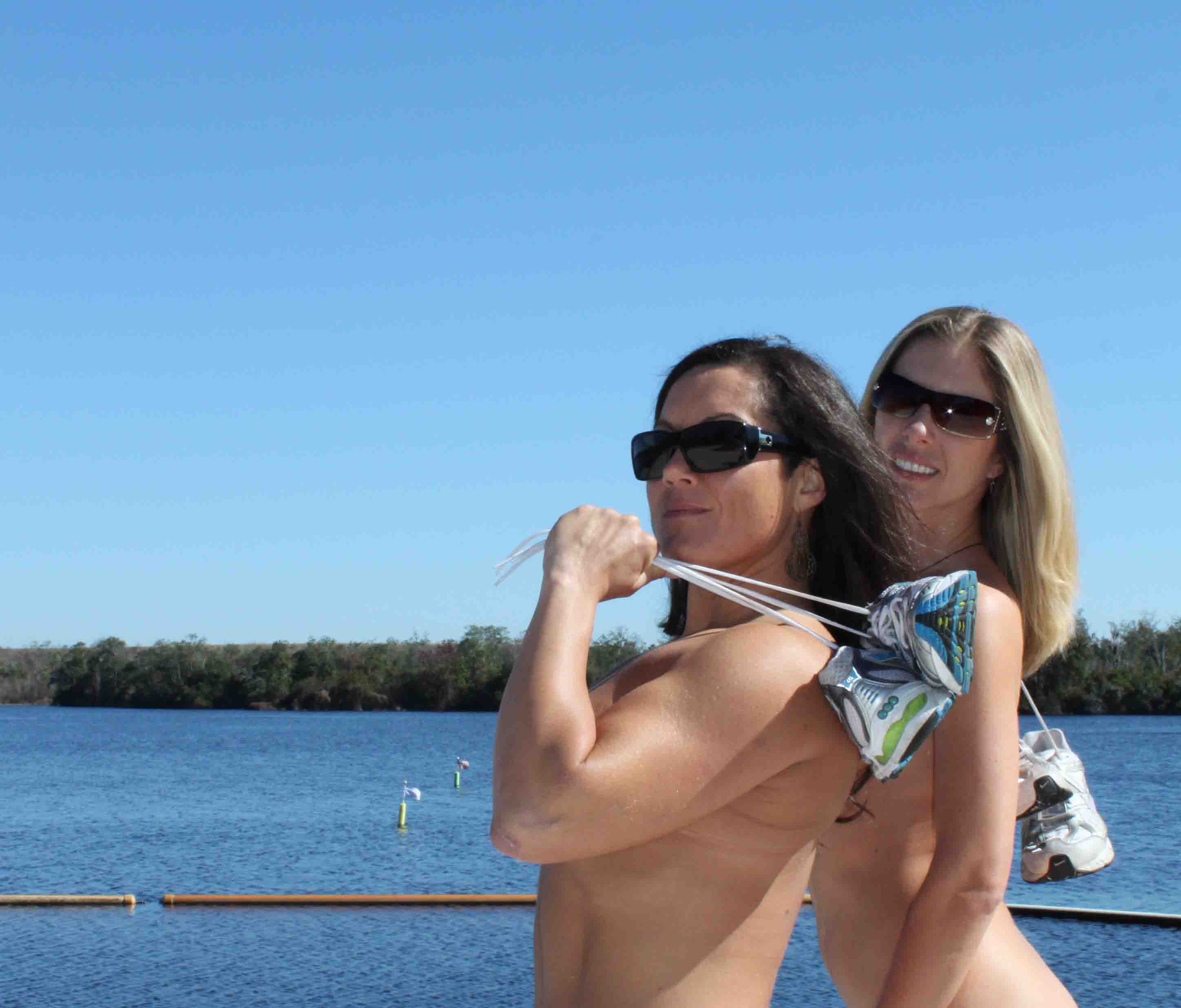 best of Lake picture como nudist Florida