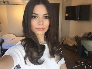 best of Miranda cosgrove young fake nudes Really