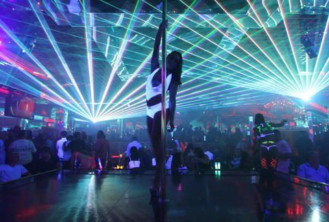 Roar reccomend London plus suze strip clubs