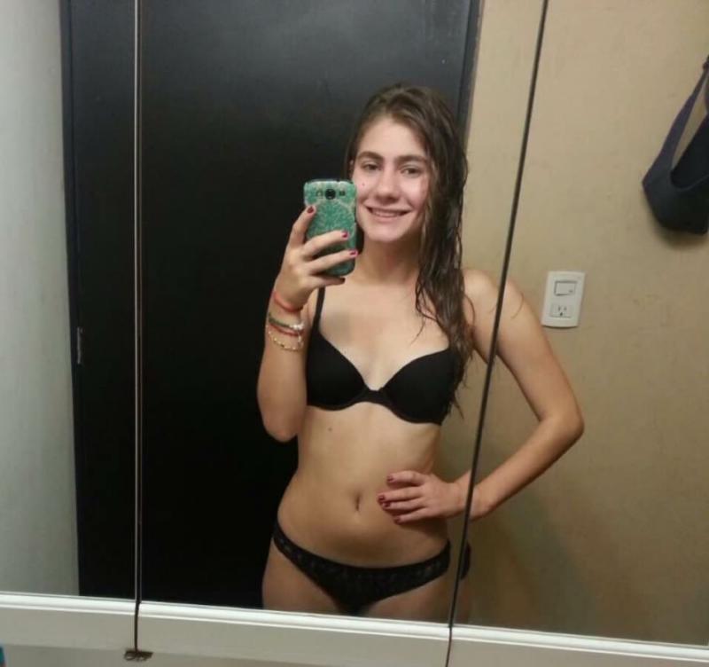 Mirror teen girl nude 