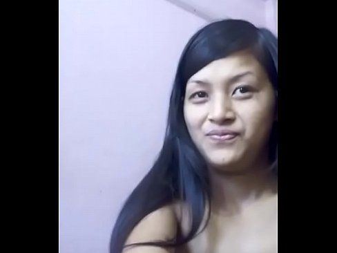 Nepali teen girl showing cunt