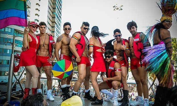 Bondage gay in Recife