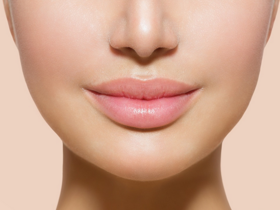 Cool-Whip recommendet Facial excercises for fuller lips
