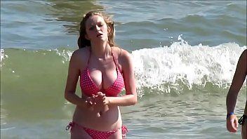 Rellie J. reccomend Candid busty teen picture