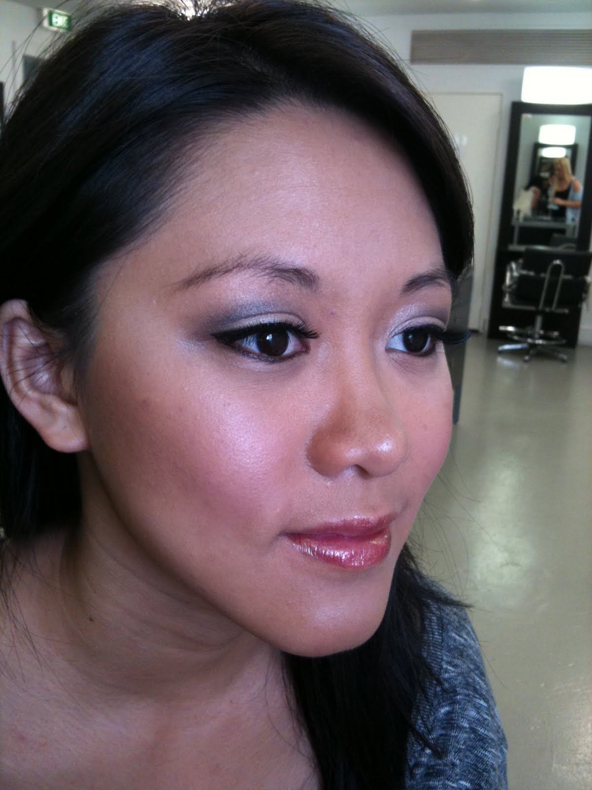 Gear B. reccomend Asian face makeup application