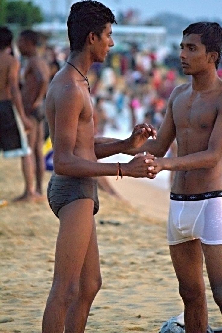 Sri lankan guy naked