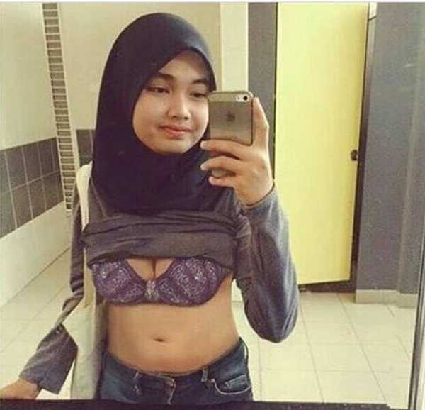 Asian Hijab Porn