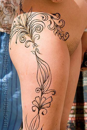 Henna on a nude body