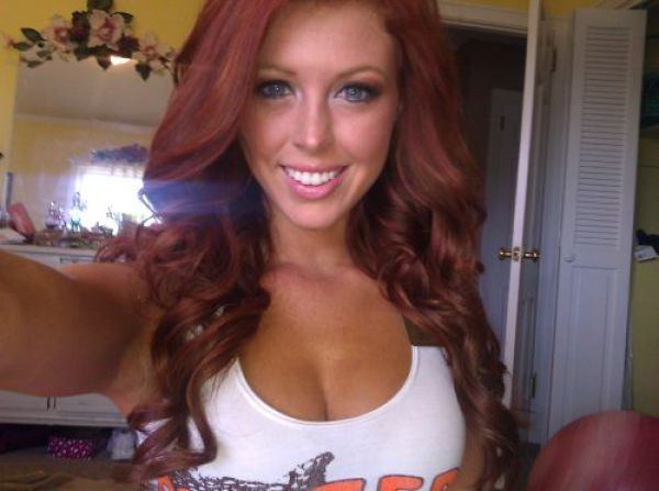 Copycat reccomend Hooters girls naked changing