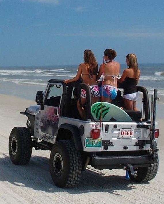 Jeep wrangler girls naked