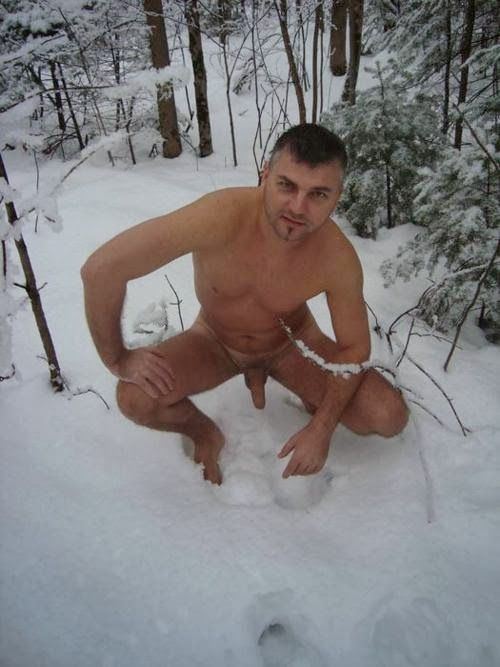The C. reccomend Naked men in snow