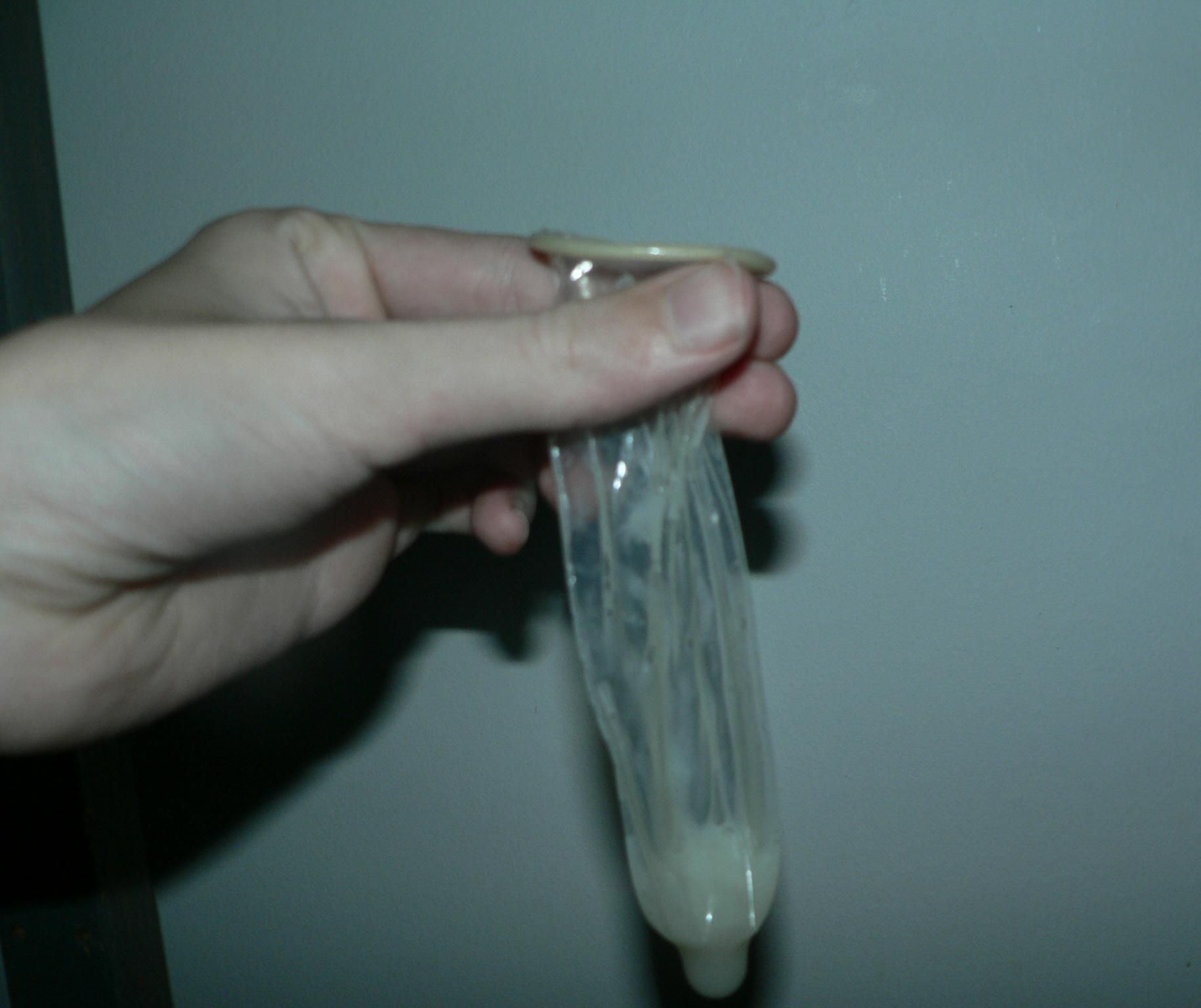 Howitzer reccomend Sperm in condoms